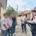 Antisipasi Bubaran Sekolah, Bhabinkamtibmas dan Anggota Samapta Polsek Lembursitu Berikan Himbauan Kepada Pelajar