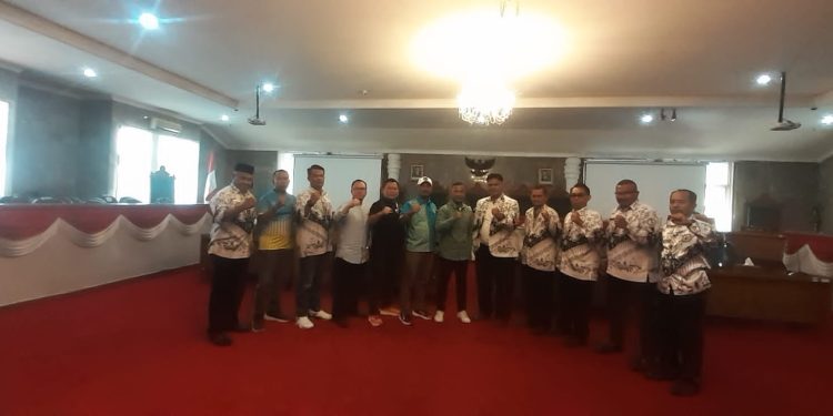 Pgri Dan Igornas Lakukan Audensi Dengan DPRD Kota Sukabumi