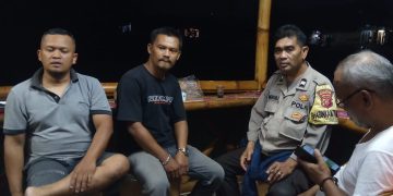 Bhabinkamtibmas Ngobrol bersama Warga Sampaikan Himbauan Kamtibmas