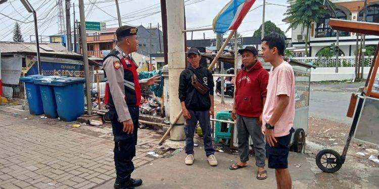 Unit Samapta Laksanakan Patroli Dialogis Siang Hari dan Berikan Himbauan Kamtibmas