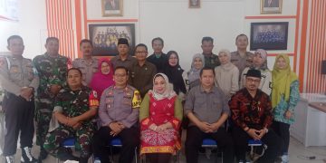 Kapolsek Lembursitu Menghadiri Kegiatan Surveyor Akreditasi Puskesmas Lembursitu