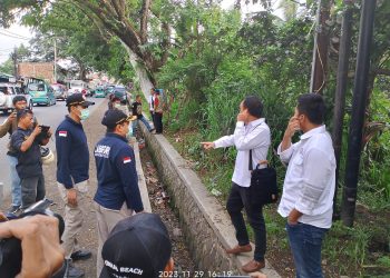 Tim Puslabfor Polri Telusuri Serpihan Tabung Gas CNG Hingga Radius 1 Kilometer 