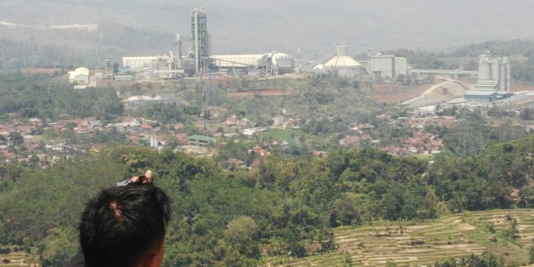 Seorang Pekerja Pabrik Semen Jawa SCG Dikabarkan Tewas Didalam Mesin Produksi