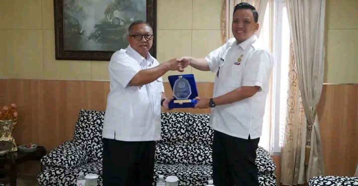 Bupati Sukabumi Terima Kunjungan Kepada Imigrasi Kelas II Non TPI Sukabumi Daud Satrya Bhirawa