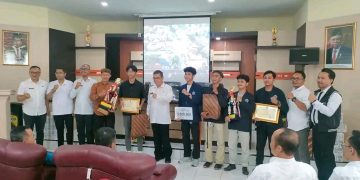 Bapenda Kab. Sukabumi Berikan Penghargaan Kepada 100 Wajib Pajak Tahun 2023