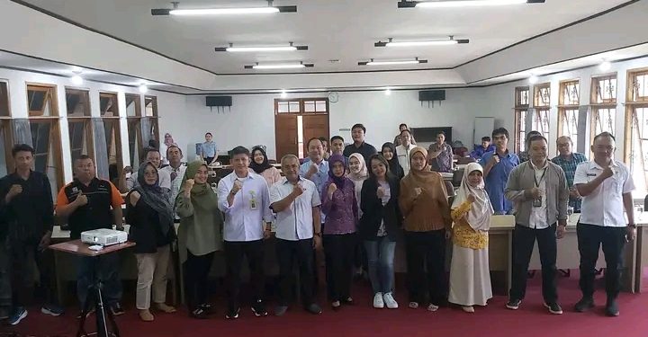Melalui Sosialisasi Implementasi OSS RBA Tanda Daftar Gudang, DPMPTSP Perkuat Iklim Investasi di Sukabumi