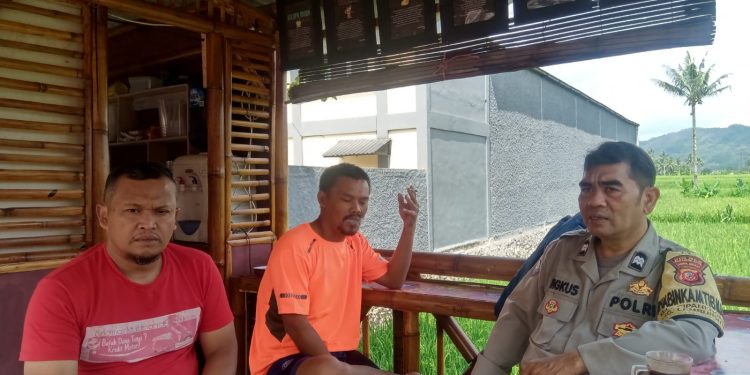 Lewat Sambang Bhabinkamtibmas Ajak Warga Wujudkan Kamtibmas Kondusif