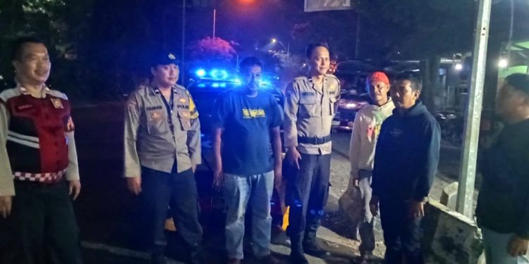 Antisipasi Tindak Kejahatan, Polsek Lembursitu Laksanakan Giat Patroli KRYD