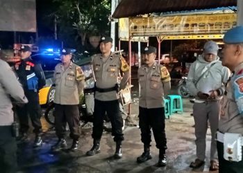 Cegah Kriminalitas, Kapolsek Lembursitu Pimpin Giat KRYD Antisipasi Malam Minggu