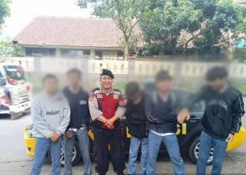Bubaran Sekolah, QR Polsek Lembursitu Tingkatkan Patroli Antisipasi Tawuran Pelajar