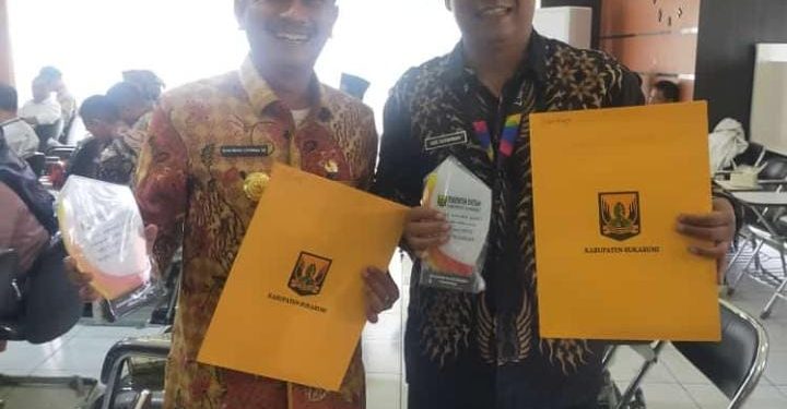 Pemdes Damarraja Sukabumi Toreh Penghargaan Desa Taat Pajak Dari Bappenda