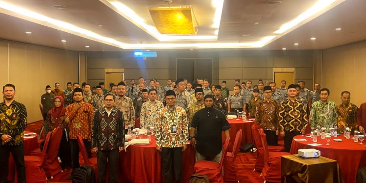 Tingkatkan Kemampuan Anggota, Lapas Warungkiara Ikuti Diskusi Umum Barang Bukti Buku Tindak Pidana Terorisme