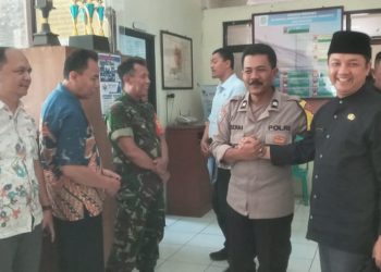 Perkuat Sinergitas TNI – POLRI,dan Lurah, Staf Kelurahan Selalu Jalin Kekompakan
