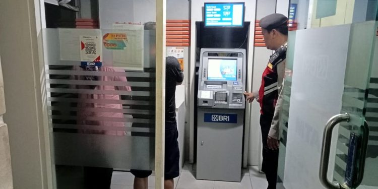 Cegah Skimming, Polisi Sambangi Gerai ATM
