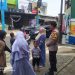 Sambangi Ibu-Ibu Di Wilayah Binaan, Bhabinkamtibmas Sampaikan Pesan Kamtibmas