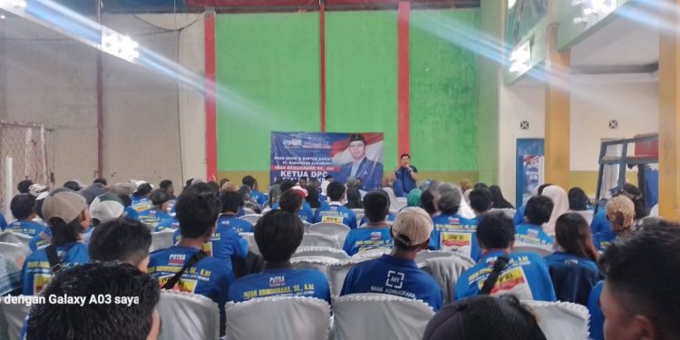 Iman Adi Anugrah,SE.,A.kt Hadiri Bimtek Saksi TPS Se-Keccamatan Caringin Tahun 2023