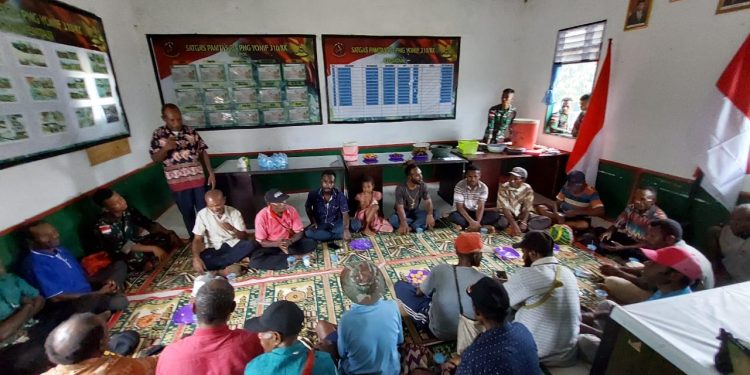 Sambut Pergantian Tahun, Satgas Yonif 310/KK Undang Warga Perbatasan Gelar Doa Bersama