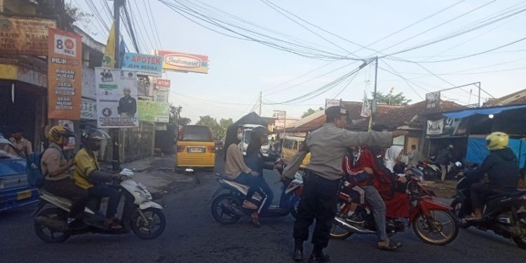 Polsek Lembursitu Berikan Pelayanan Terbaik Buat Masyarakat