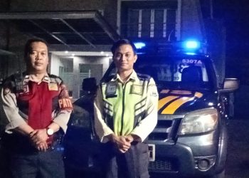 Personel Samapta Polsek Lembursitu Bersama Bhabinkamtibmas Lakukan Patroli Cegah Skimming dan Cek Mesin ATM
