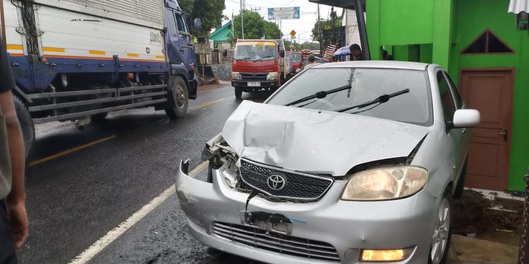 Dua Mobil Dan Satu Motor Terlibat Kecelakaan Di Warungkiara, Cek Faktanya