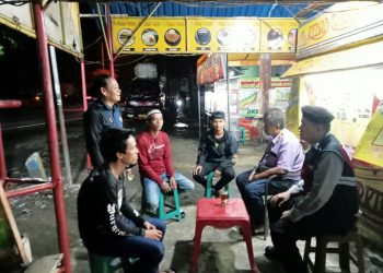 Ciptakan Rasa Aman Polsek Lembursitu Kota Lakukan Patroli Malam