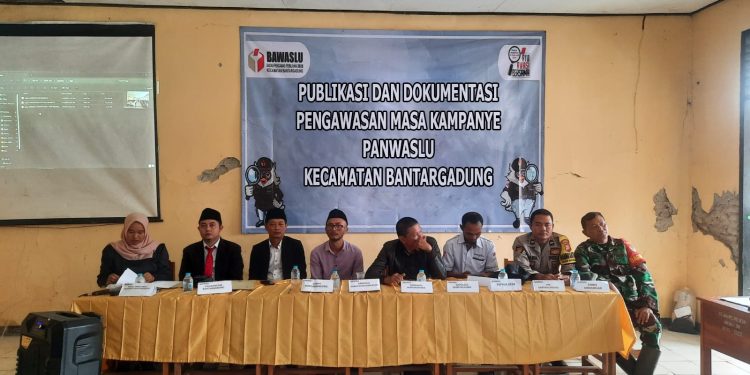 Panwaslu Kac. Bantargadung Gelar Rapat Publikasi dan Dokumentasi Pengawasan Masa Kampanye serta Logistik