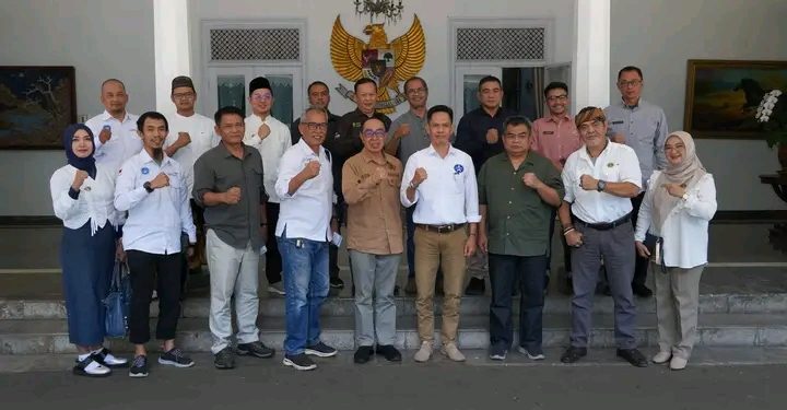 Sekda Kab. Sukabumi Bersama ASITA Bahas Pengembangan Pariwisata di Daerah