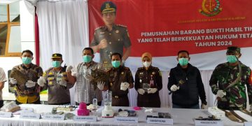 Jelang Ramadhan 2024, Kejari Kab. Sukabumi Musnahkan BB Hasil Kejahatan