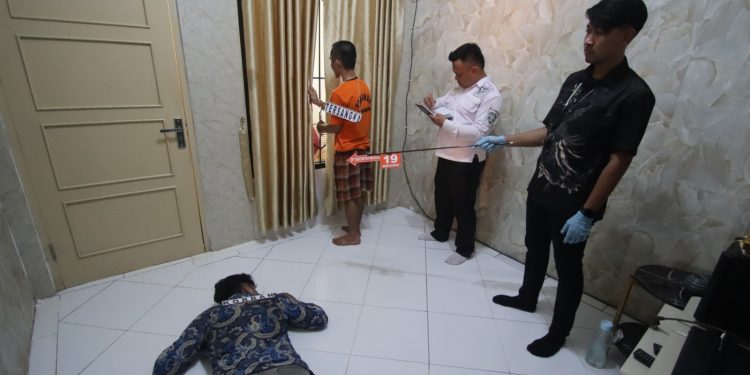 Polisi Lakukan Reka Adegan Pembunuhan Terhadap ART di Sukabumi