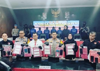 Satnarkoba Polres Sukabumi Kota Bekuk Tujuh Tersangka Kasus Sabu, BB Senilai 3 Miliar Berhasil di Amankan