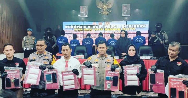 Satnarkoba Polres Sukabumi Kota Bekuk Tujuh Tersangka Kasus Sabu, BB Senilai 3 Miliar Berhasil di Amankan