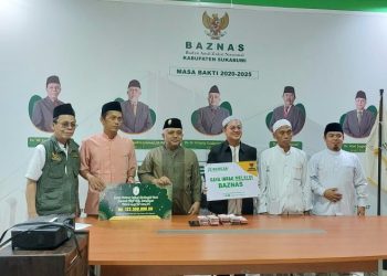 UPZ IPHI Berikan Dana ZIS Para Calhaj Kab. Sukabumi Ke Baznas, Ini Kata H. Unang Sudarma