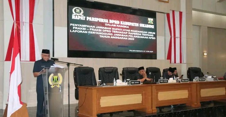 Rapat Paripurna DPRD Kab. Sukabumi, Agenda Penyampaian Jawaban Bupati Atas Pandangan Umum Fraksi
