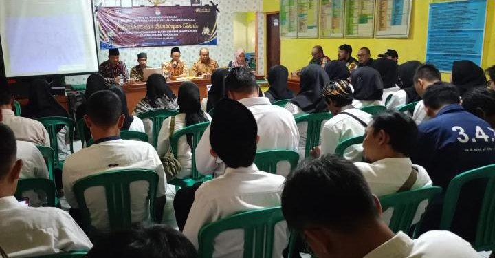 Sebanyak 228 Pantarlih se-Kecamatan Parungkuda di Gembleng Bimbingan Teknis