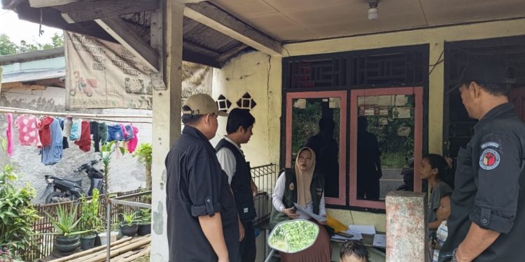 Panwaslucam Kec. Warungkiara Bersama PKD Terjun Langsung Awasi Pantarlih