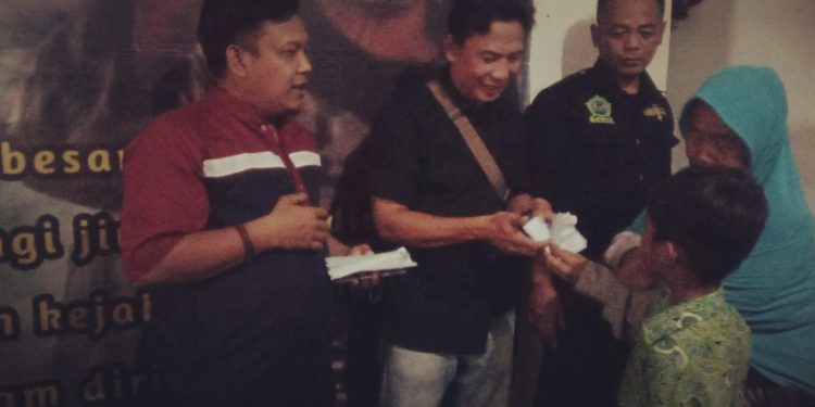 Syukuran Sekertariat DPC Gunungguruh, GEMPA Berbagi Kebahagiaan Bersama Anak Yatim