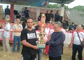 Wabup Sukabumi Apresiasi Turnamen Sepak Bola Kepala Desa Warungkiara Cup 2024