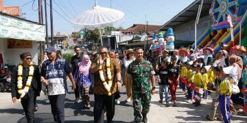 Bupati Sukabumi Apresiasi Kekompakan Masyarakat Dalam Kemeriahan Kirab Budaya Hari Jadi Desa Sasagaran