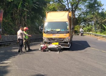 Hindari Jalan Bergelombang di Tanjakan Baed Sukabumi, Pengendara Motor Tewas