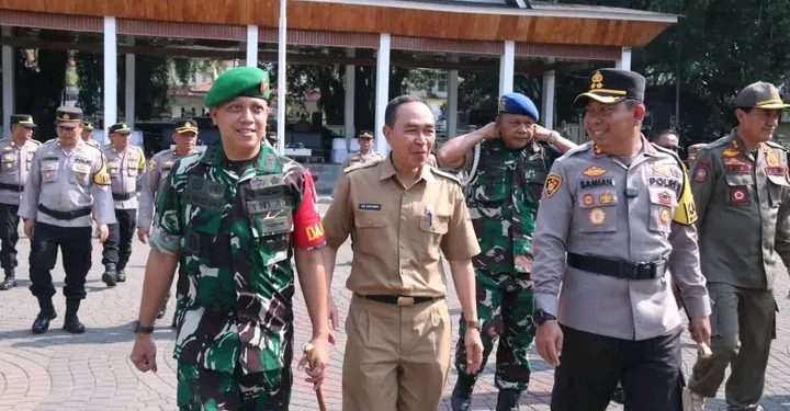 Polres Sukabumi Gelar Apel Besar Harkamtibmas, Ini Pesan Sekda Ade Suryaman Untuk Suksesnya Pilkada 2024