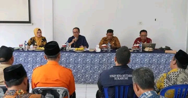 Sekda Ade Suryaman Gelar Rapat Penanganan Bencana Banjir di Kecamatan Sukalarang