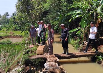 Camat Warungkiara Ajak Warga Tiga Desa Kerjabakti Tanggulangi Jebolnya Irigasi