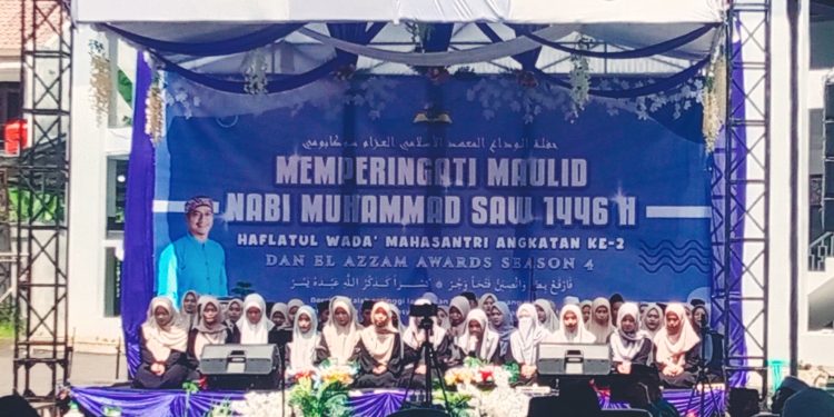Ponpes El-Azzam Undang Wali Santri Dalam Maulid Nabi Muhammad 1446/2024 dan Haplatul Wada’ Mahasantri Angkatan ke-2