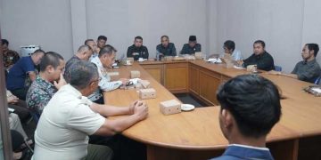 Menyusul Laporan Masyarakat, Komisi II DPRD Kab. Sukabumi Sidak Supermarket di Palabuanratu