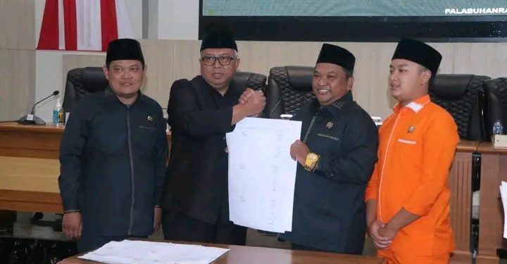 Rapat Paripurna DPRD Bupati Sukabumi Sampaikan Ini