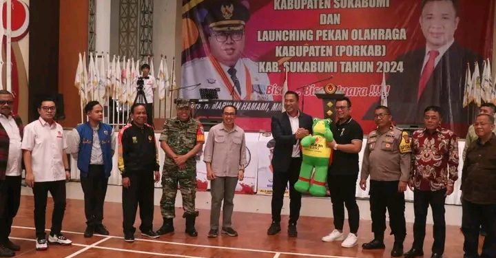 Pengukuhan KOK dan Launching Porkab Sukabumi 2024, Ini Pesan Sekda Ade Suryaman