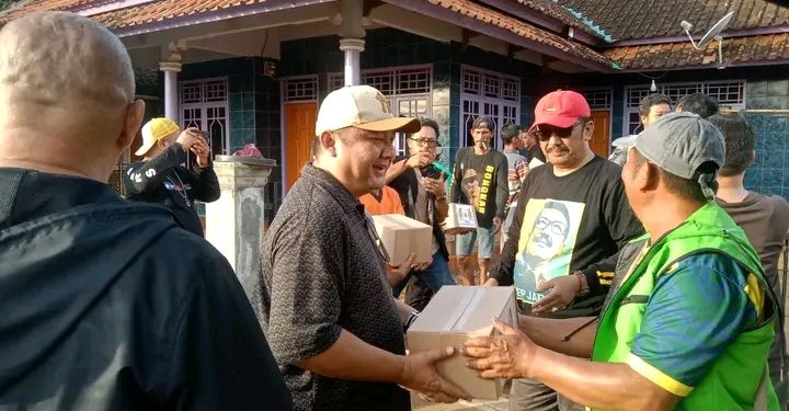 Relawan Rajapati Dampingi Asep Japar Bupati Sukabumi Terpilih, Tinjau Langsung Korban Terdampak Bencana