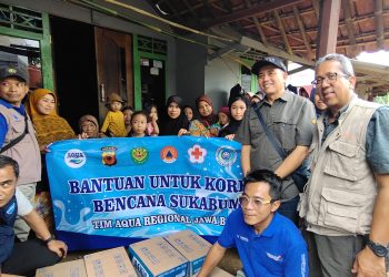 Tim AQUA Regional Jawa Barat Salurkan Bantuan untuk Korban Bencana di Sukabumi