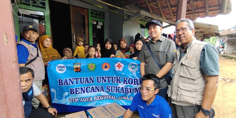 Tim AQUA Regional Jawa Barat Salurkan Bantuan untuk Korban Bencana di Sukabumi