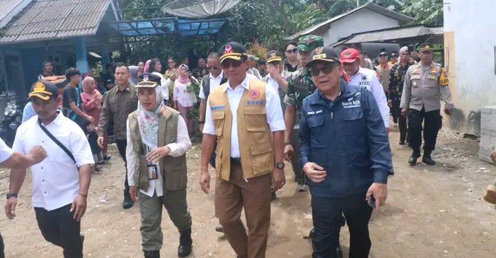 Monitoring Pembangunan Huntap di Sukabumi, Ini Kata Ketua BNPB